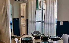 Apartamento amplo, próximo de tudo!